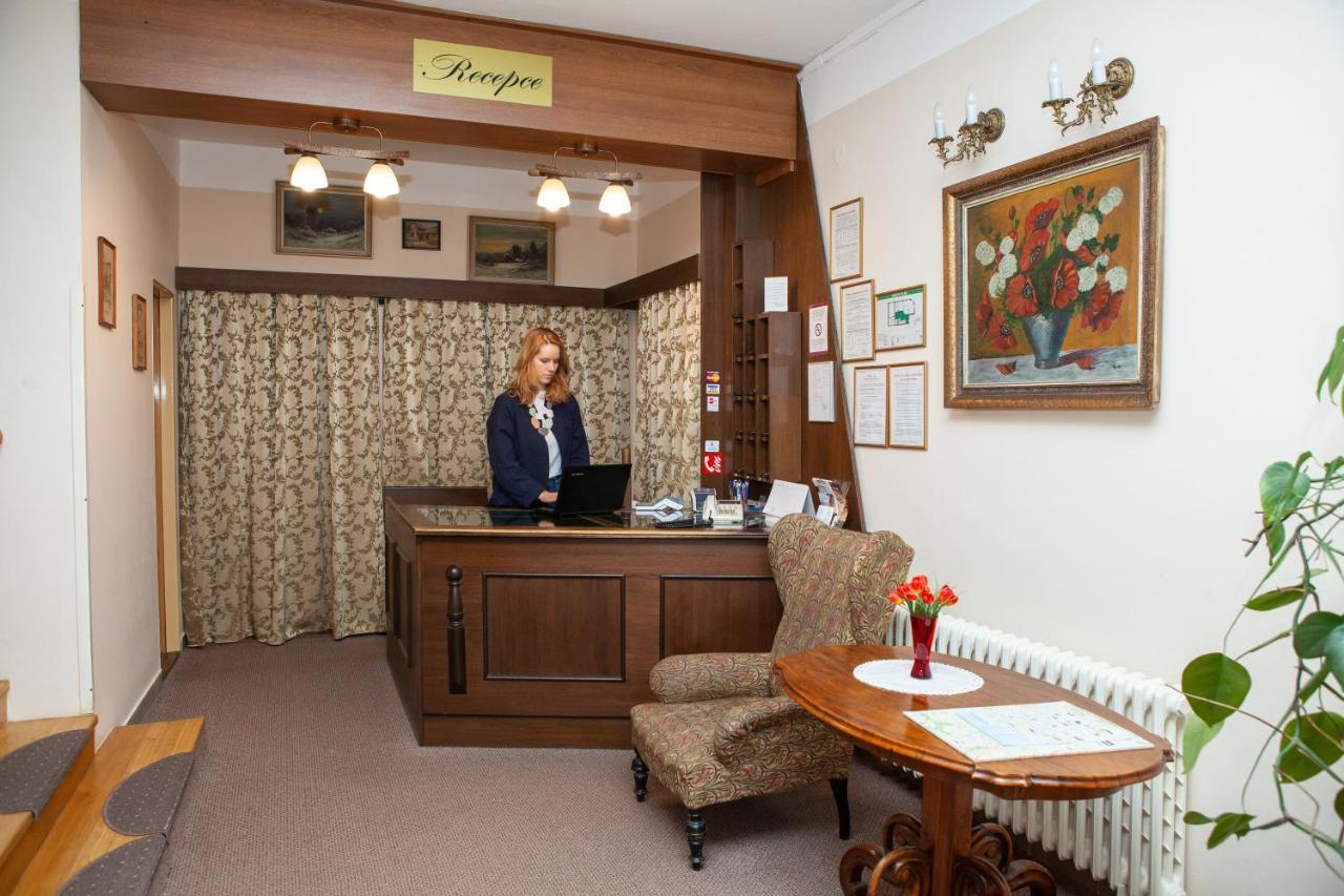 Hotel Stella Plzeň Buitenkant foto