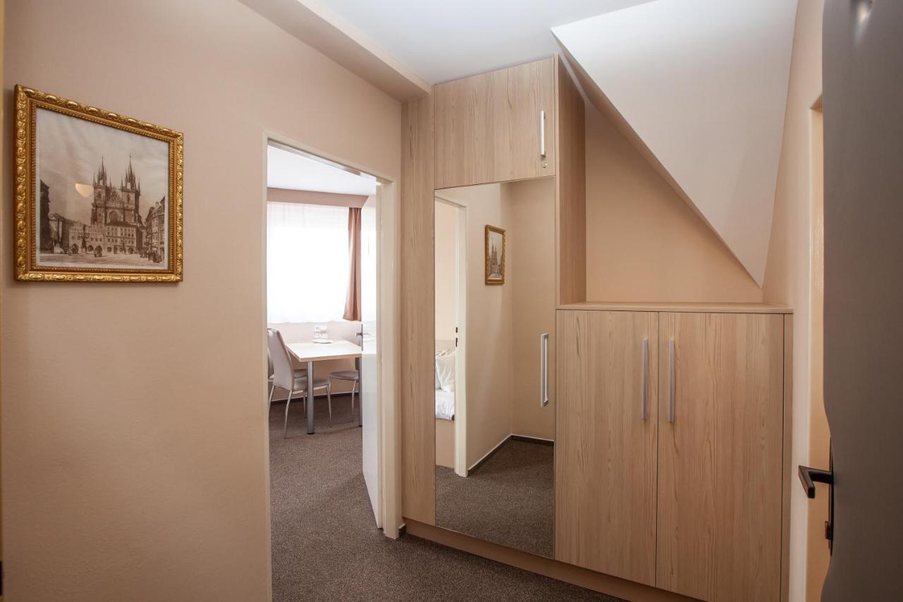 Hotel Stella Plzeň Buitenkant foto